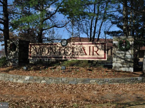 16047 Fairway Dr, Dumfries, VA 22025
