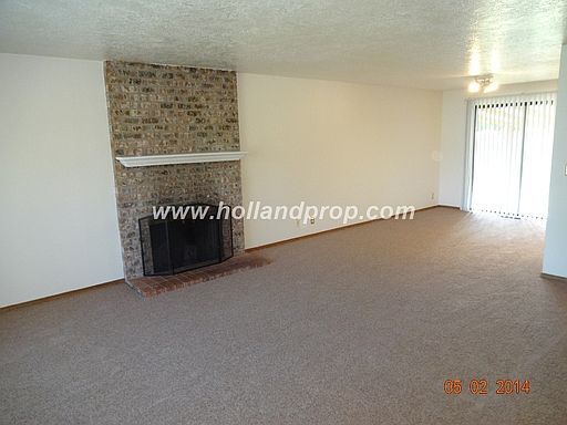 5th image of 1395 SE 65th Ave
