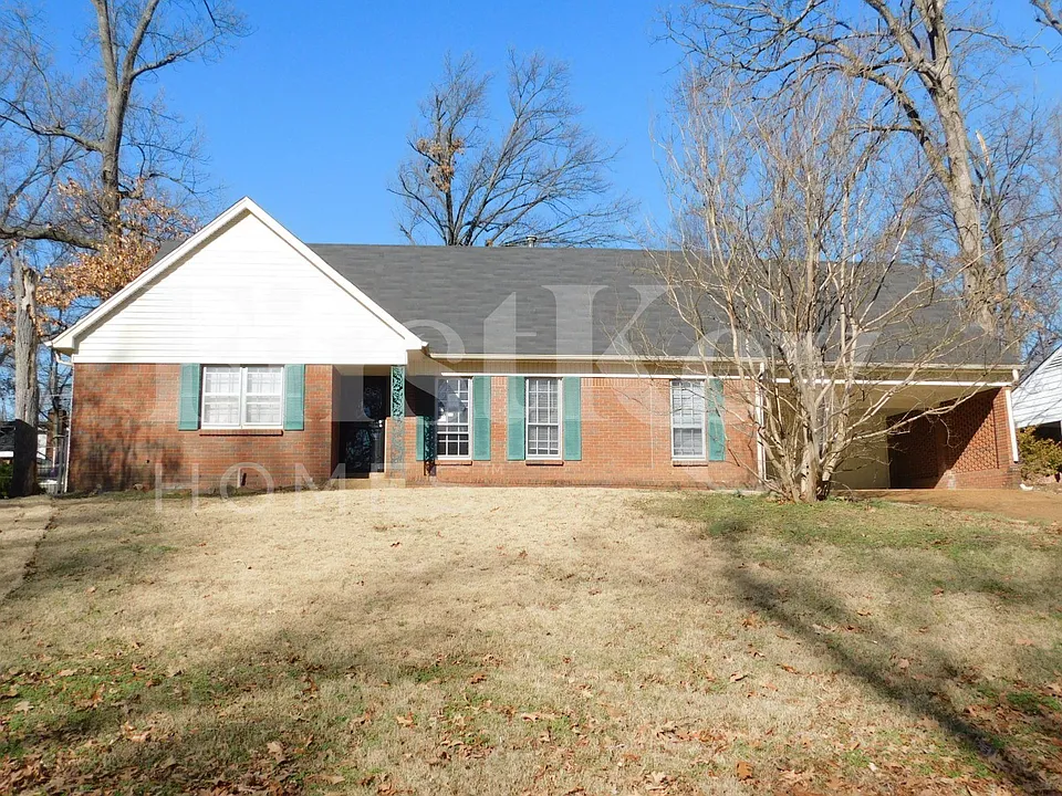 4832 Rolling Meadows Dr