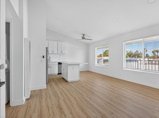 1066 Coronado Avenue, Long Beach, CA 90804