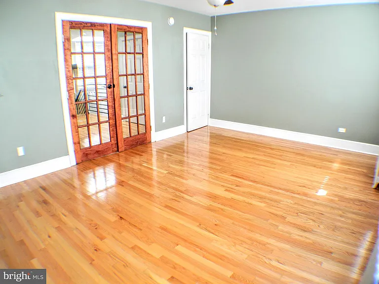739 N 17th St #3 — Photo 13