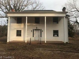 6198 Sullivantown Rd, Walkertown, NC 27051