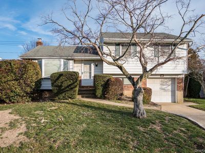 285 Southwood Circle, Syosset, NY, 11791