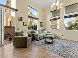 2712 Villas Way, San Diego, CA 92108