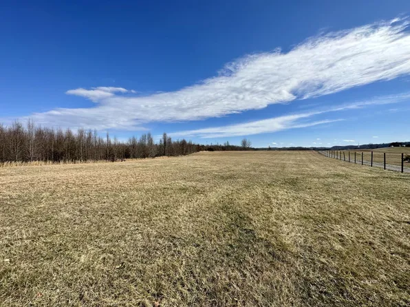 Maple Dr, Gallipolis, OH 45631