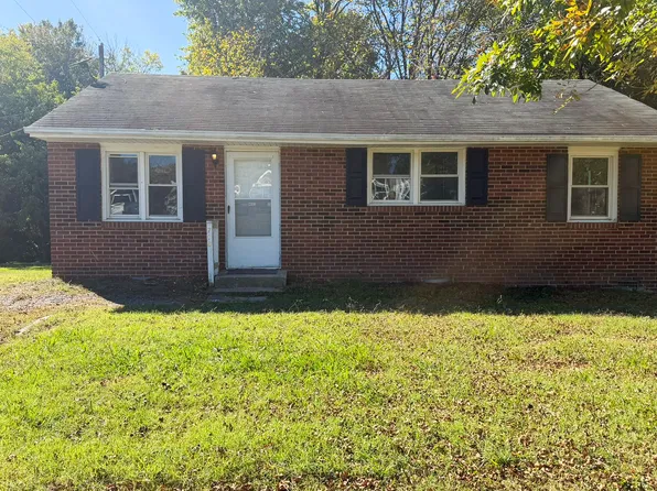 714 Burke St, Graham, NC 27253