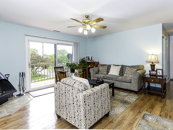 2nd image of 718 Tullamore Ct APT 2A