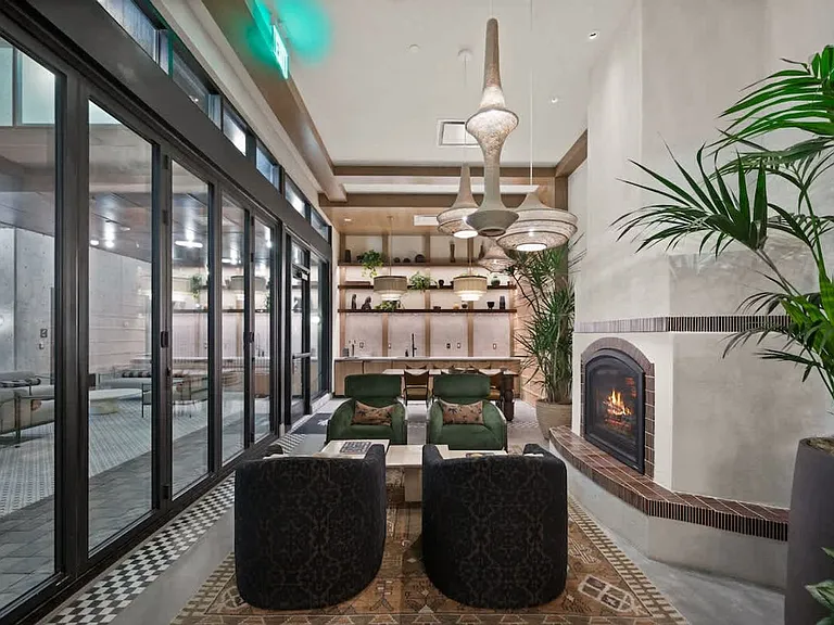 Building's Lounge