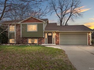 3645 Dearborn Ave, Rochester Hills, MI 48309