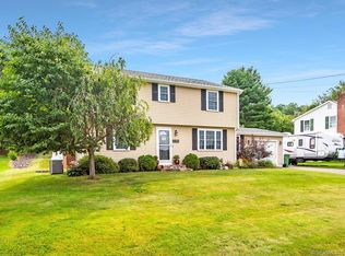 1180 Chamberlain Hill Rd, Middletown, CT 06457