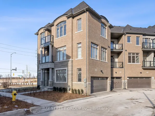 134 De La Roche Dr, Vaughan, ON L4H 4X3