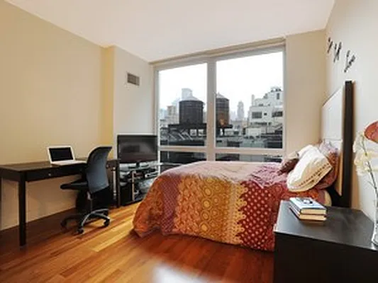 Rented by Corcoran | media 24
