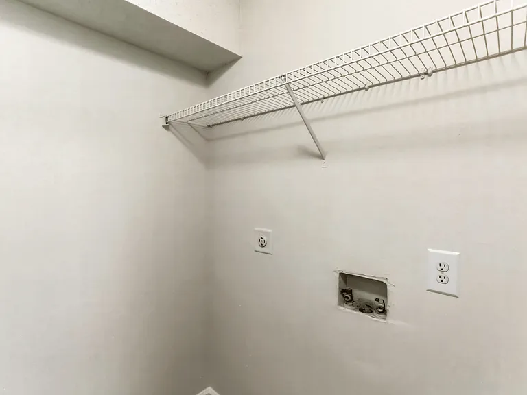 Forest Glen Apartments — Photo 32