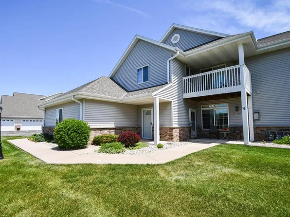 W197N17088 Stonewall DRIVE, Jackson, WI 53037