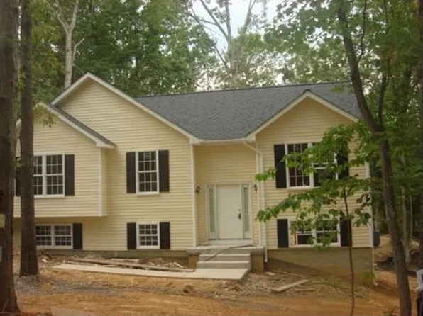 11201 Stockade Dr, Spotsylvania, VA 22551