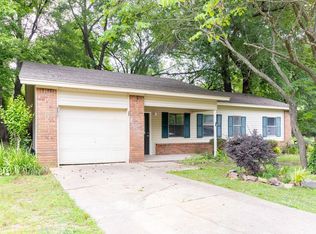 11 Cherry Ct, Jacksonville, AR 72076