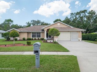 1007 Archway Dr, Spring Hill, FL 34608
