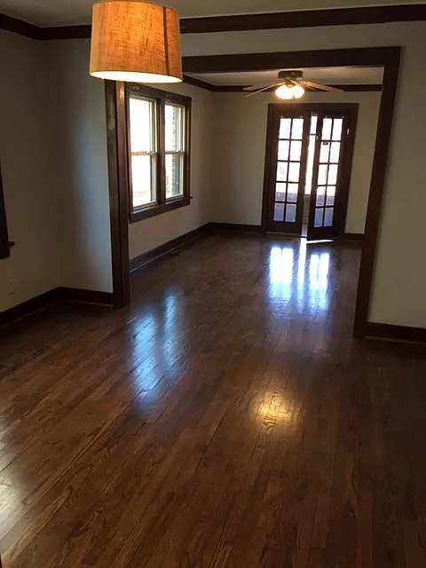 1 bed, 900 sqft, $1,200 — Photo 3