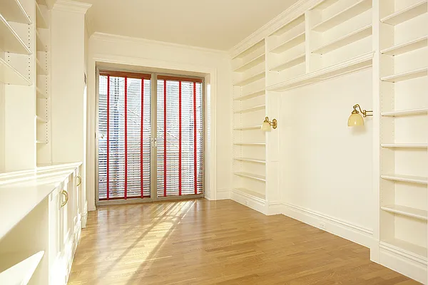 Rented by Stribling | media 27