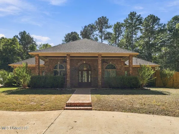 500 Chuck Wagon Dr, Brandon, MS 39042