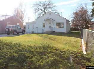 611 W Fremont Ave, Riverton, WY 82501