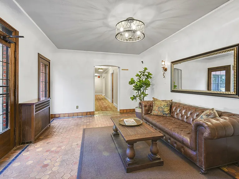 Glen Eden LLC — Photo 39
