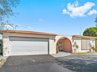 9111 Sunset Strip, Fort Lauderdale, FL 33332
