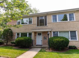 7565 W Pratt Ave APT 3, Chicago, IL 60631