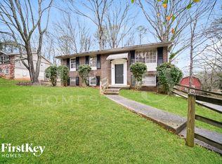 342 Roxbury Dr, Riverdale, GA 30274