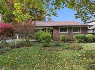 27 Cedar St, Guelph, ON N1G1B9