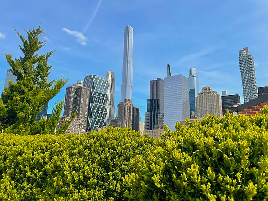 Rented by Keller Williams NYC | media 20