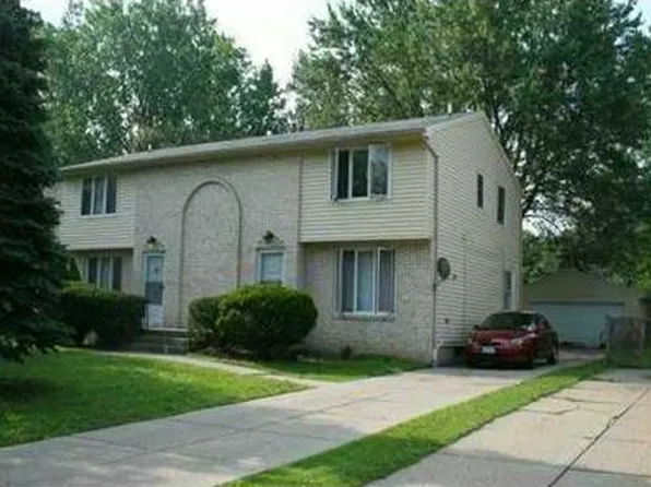 111 Cascade Dr, Amherst, NY 14228