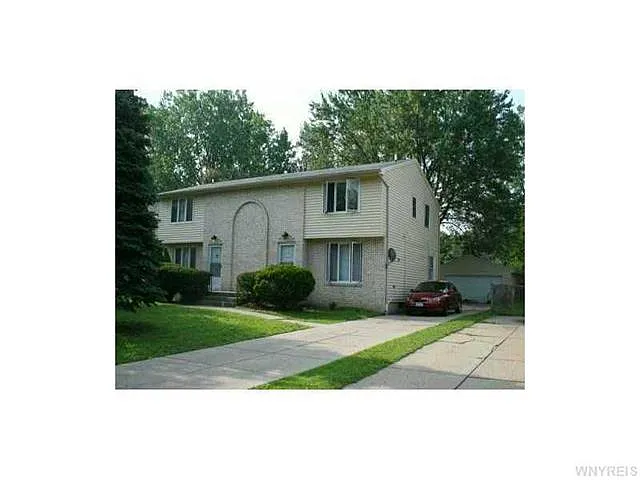 111 Cascade Dr photo 1