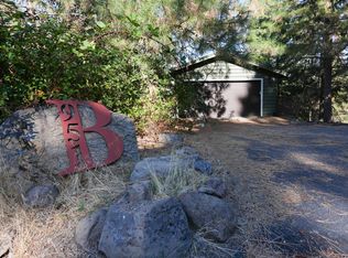 951 Ponderosa Dr, Klamath Falls, OR 97601