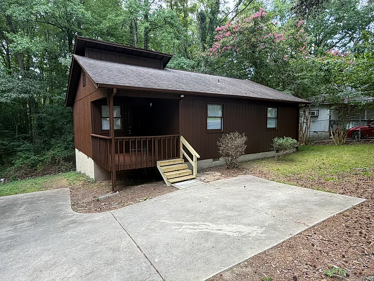 814 South Rd — Photo 12