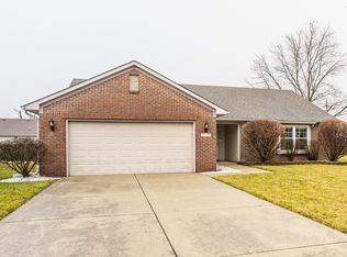 13028 Wingstem Ct, Fishers, IN 46038