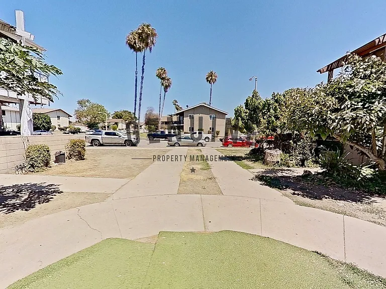 Cameo Ln Four-Plex — Photo 22