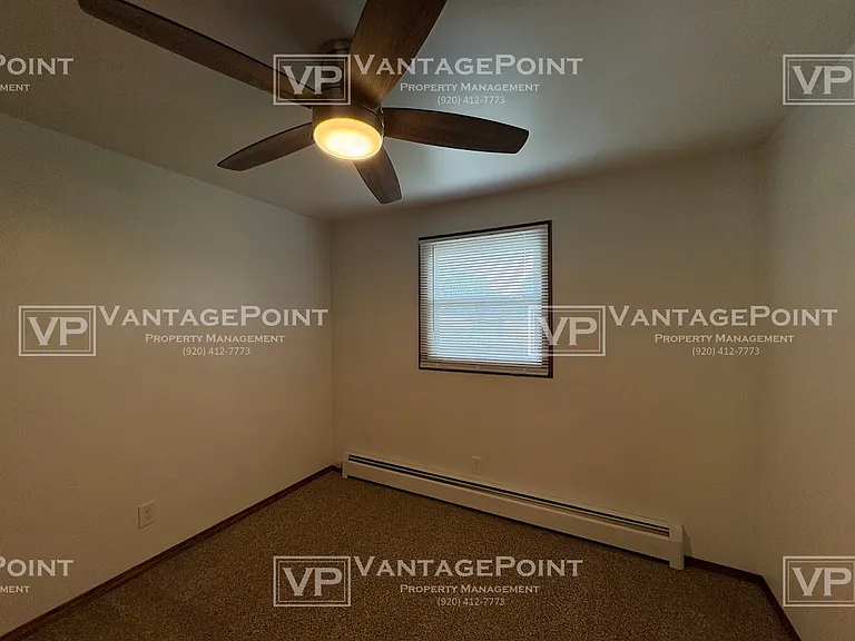 1713 Edgehill Dr — Photo 13