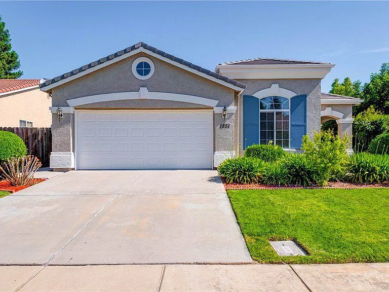 1851 Presidio Ct — Photo 1