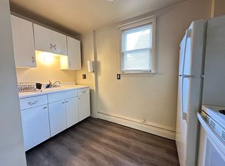 80 E Franklin St APT 4, Ephrata, PA 17522