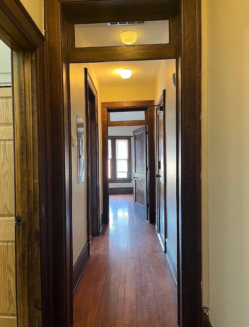 1207 North High Street — Photo 4