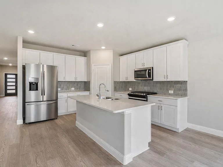 463 Yellowstar Ln — Photo 5