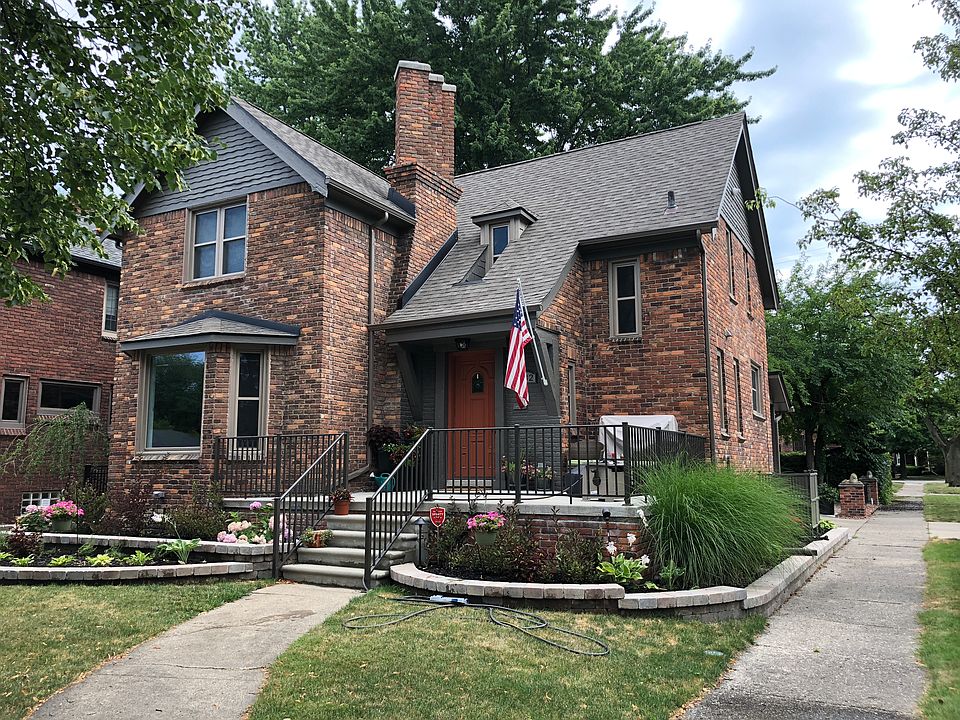 1st image of 382 McKinley Ave