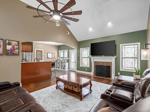 5th image of 3555 Tannahill Ct