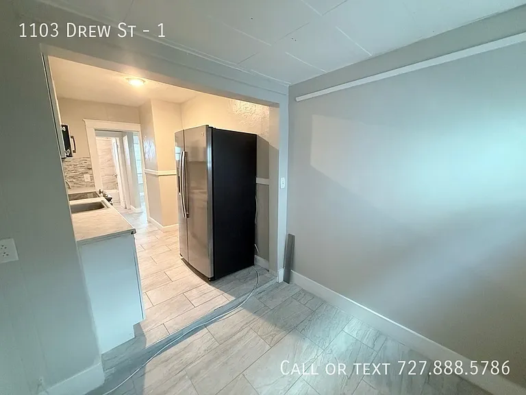 1103 Drew St #1 — Photo 21