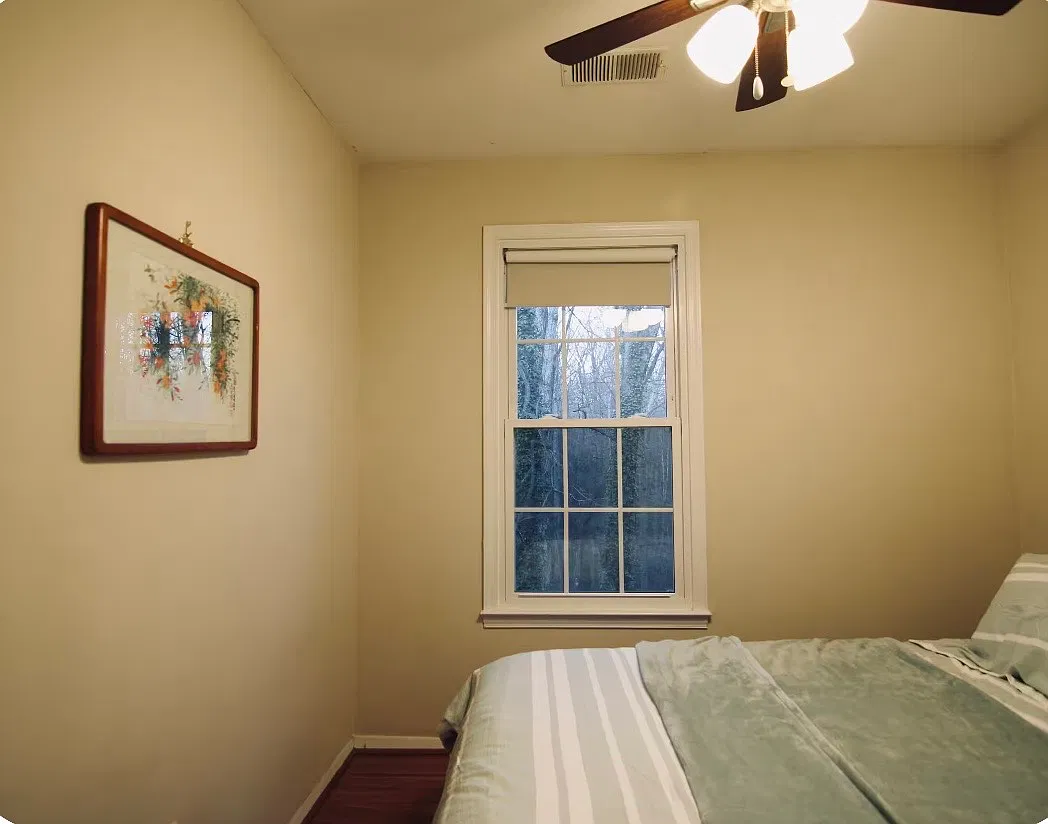 3 bed, 1870 sqft, $3,372 — Photo 2