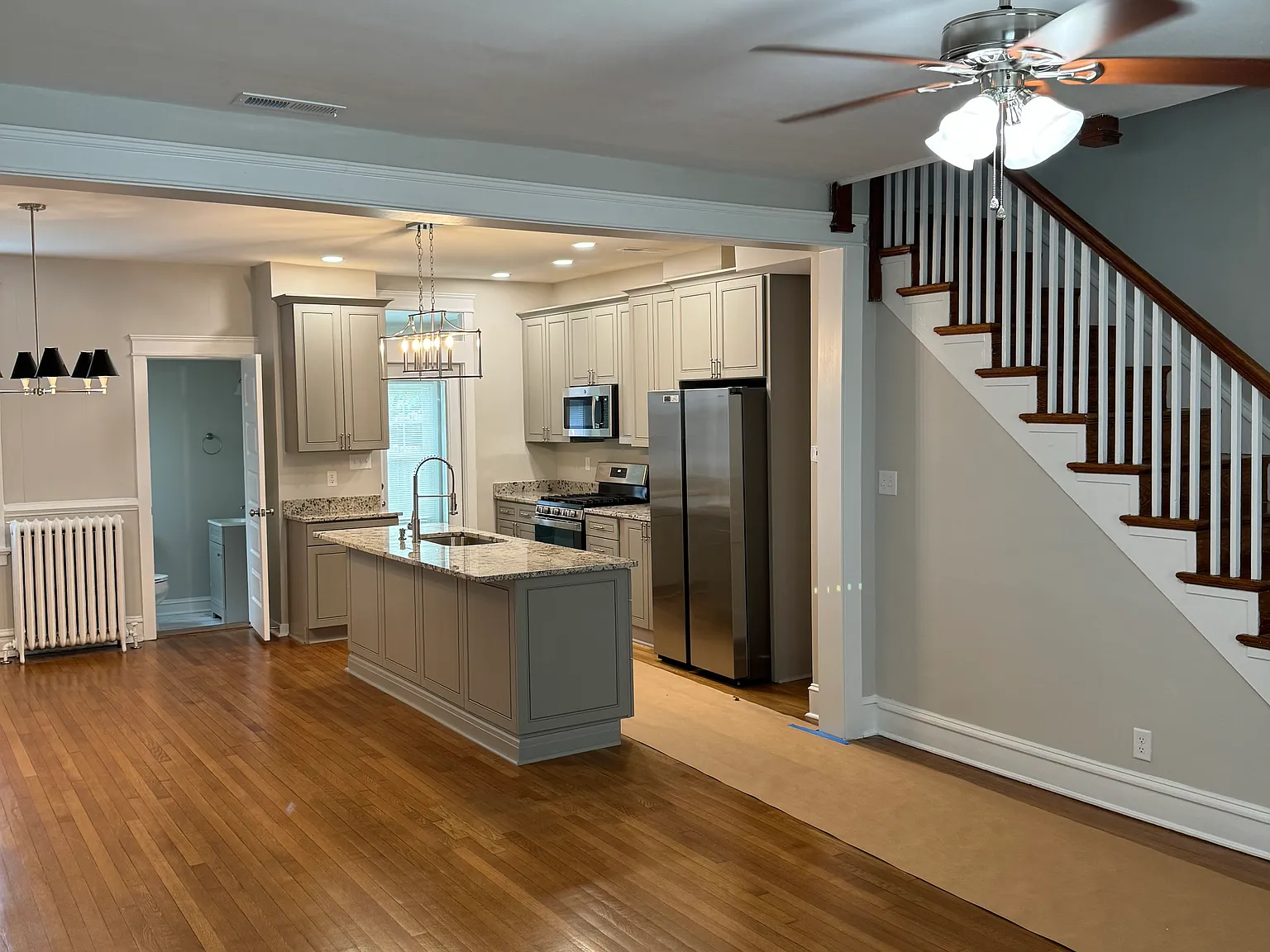 3410 Ellwood Ave — Photo 4