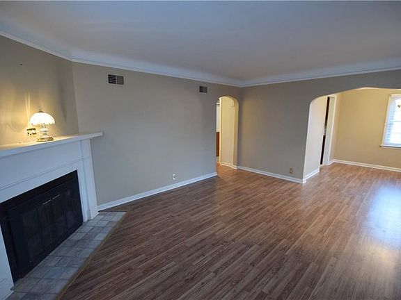 5th image of 21816 Gaukler St