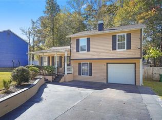 884 Forest Path, Stone Mountain, GA 30088