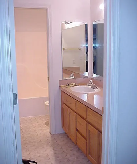 1603-1609 Ono Ave #1615 — Photo 5